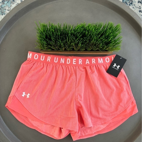 UNDER ARMOUR Loose Fit Workout shorts 'Play Up' in Pink Size Large NEW - Picture 3 of 11